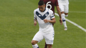 ricardo-centurion-velez-sarsfield-2021-1636127786-74246