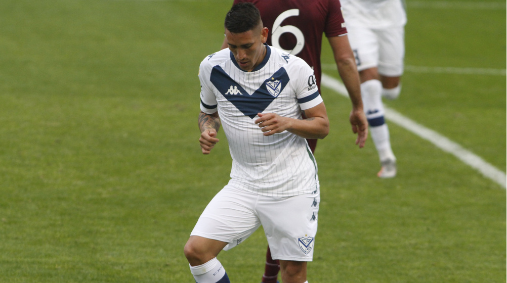 ricardo-centurion-velez-sarsfield-2021-1636127786-74246