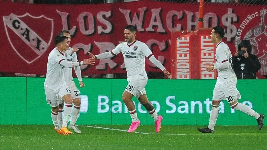 festejo-de-gol-de-newells-vs-independiente_862x485