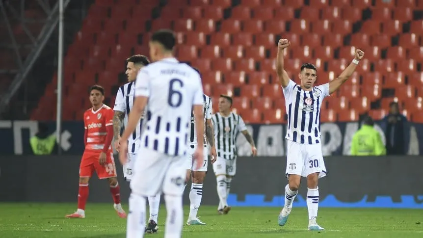 festejo-de-gol-talleres-vs-river_862x485