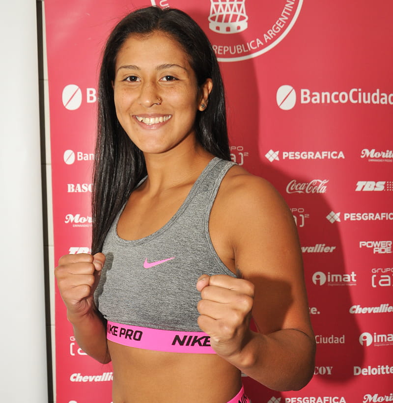 YamilaAbellaneda-GuardiaPesPamBFotoRamónCairoedABP2Riot