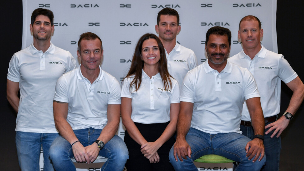 Dacia-Dakar-Al-Attiyah-Gutierrez-Loeb
