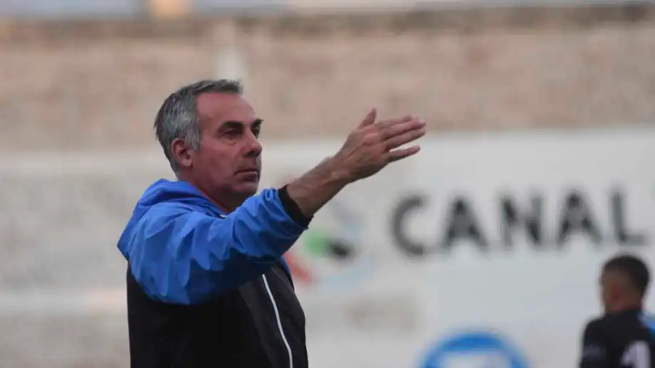Roca-Regional-Amateur-Deportivo-Roca-vs-Rincon-DT-Gonzalez-foto-maripe-2