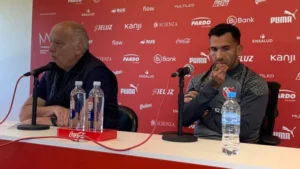 nestor-grindetti-y-carlos-tevez_862x485