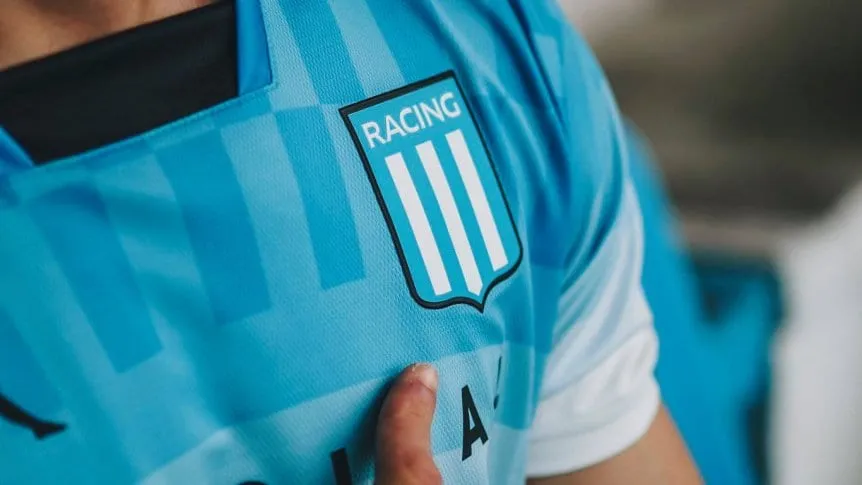 nueva-camiseta-de-racing_862x485