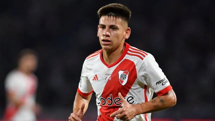 claudio-echeverri-river_862x485