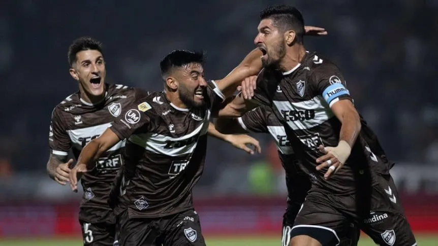 platense-festejo_862x485