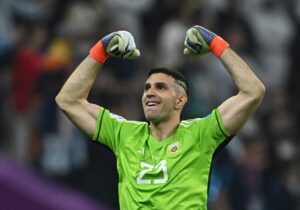 Emiliano-Martinez-Seleccion-Argentina-scaled