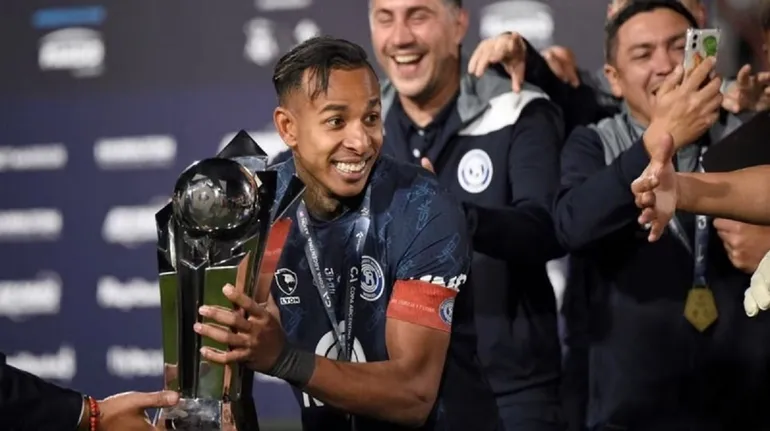 sebastian-villa-capitan